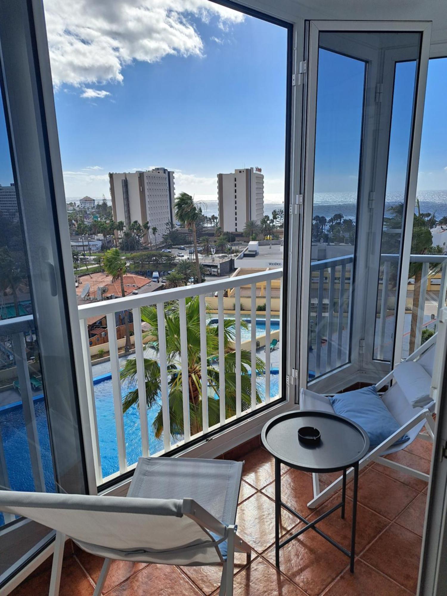 Spanish Sunrise Americas Apartment *
